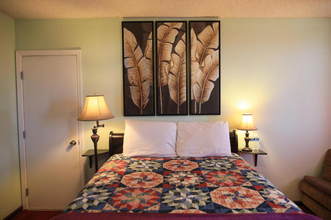 إنسينادا Playa Hermosa Inn At The Beach المظهر الخارجي الصورة